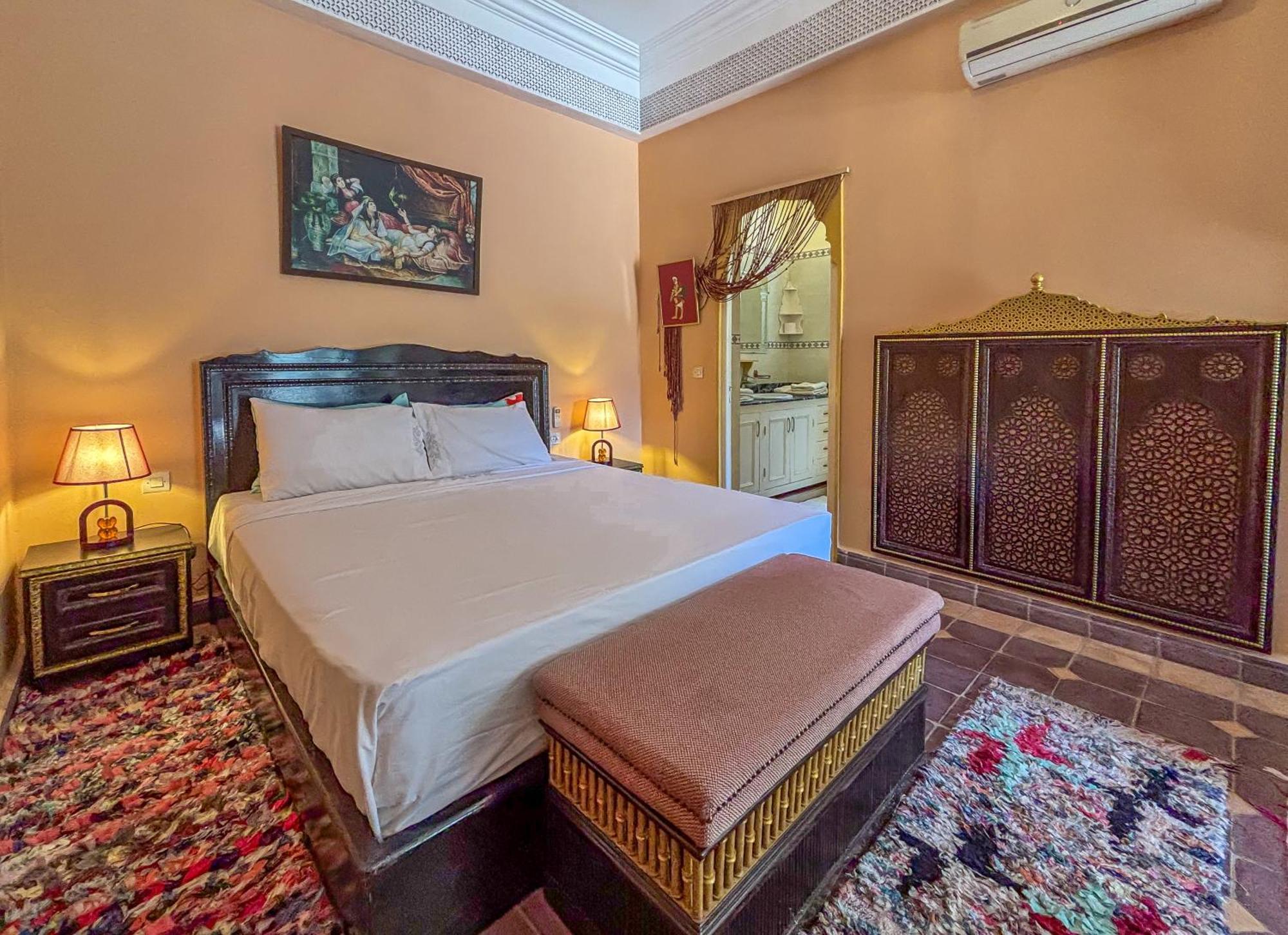 Bed and Breakfast Le Bleu House Sidi Abdallah Ghiat Zewnętrze zdjęcie
