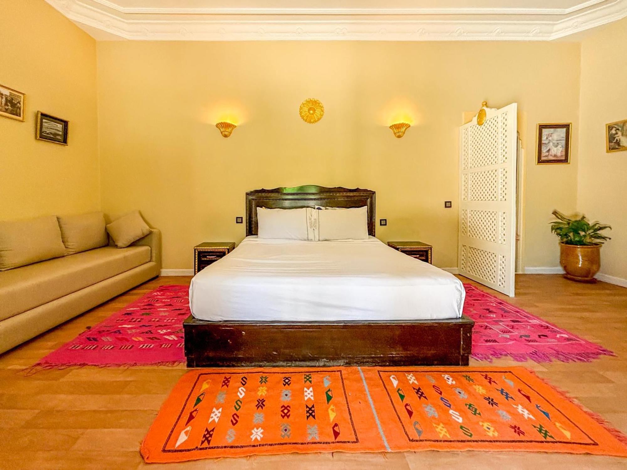 Bed and Breakfast Le Bleu House Sidi Abdallah Ghiat Zewnętrze zdjęcie
