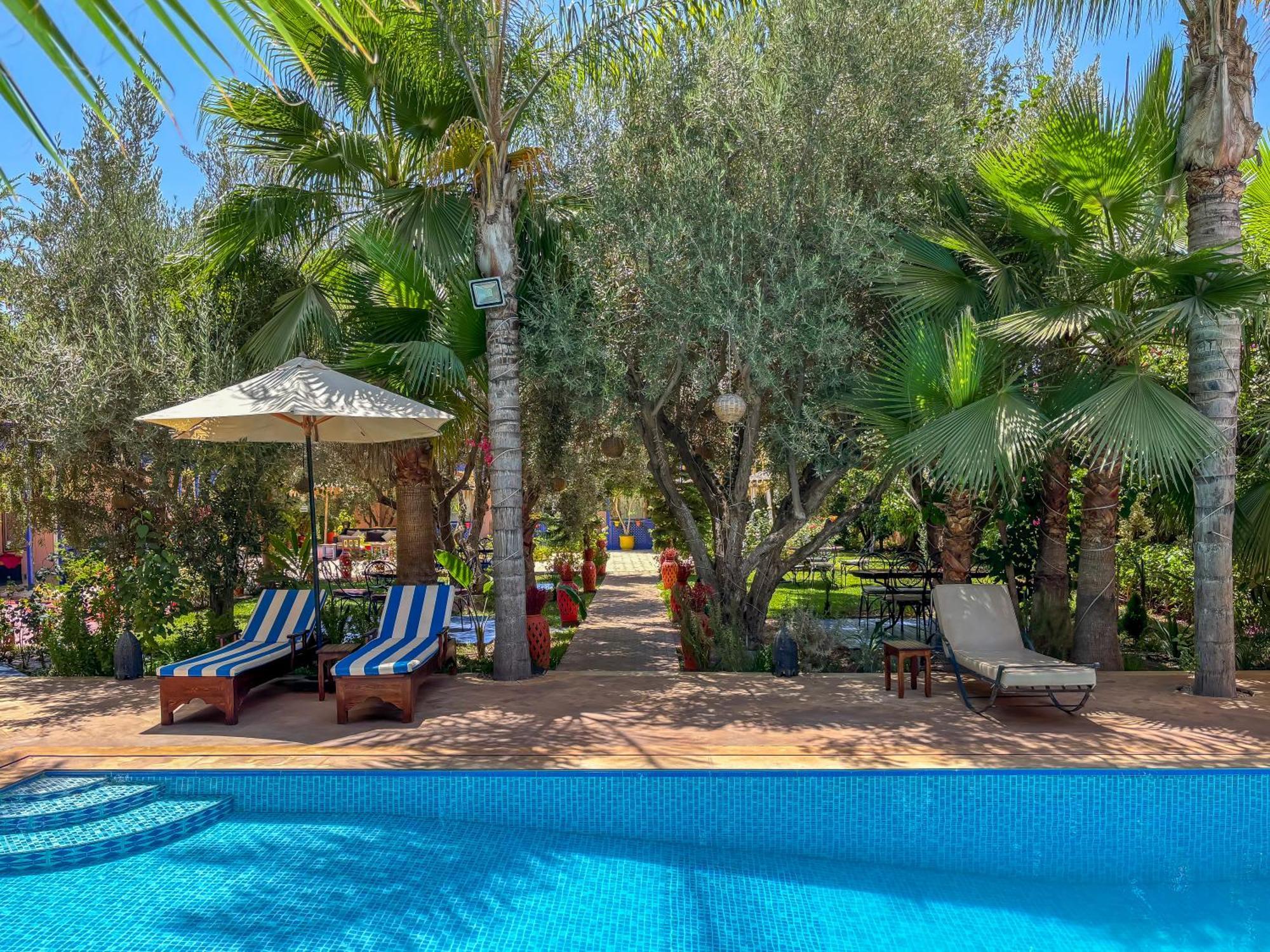 Bed and Breakfast Le Bleu House Sidi Abdallah Ghiat Zewnętrze zdjęcie