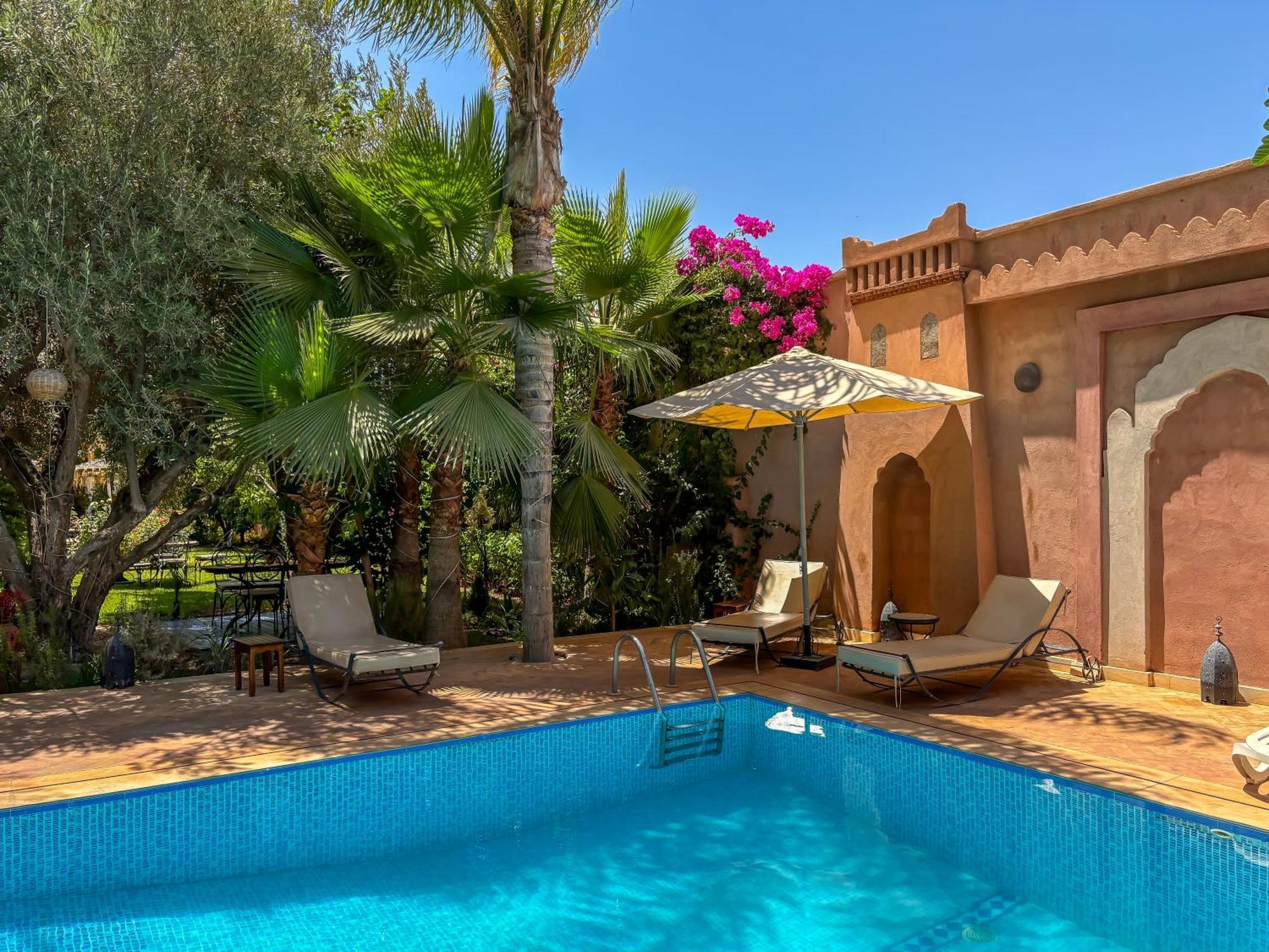 Bed and Breakfast Le Bleu House Sidi Abdallah Ghiat Zewnętrze zdjęcie