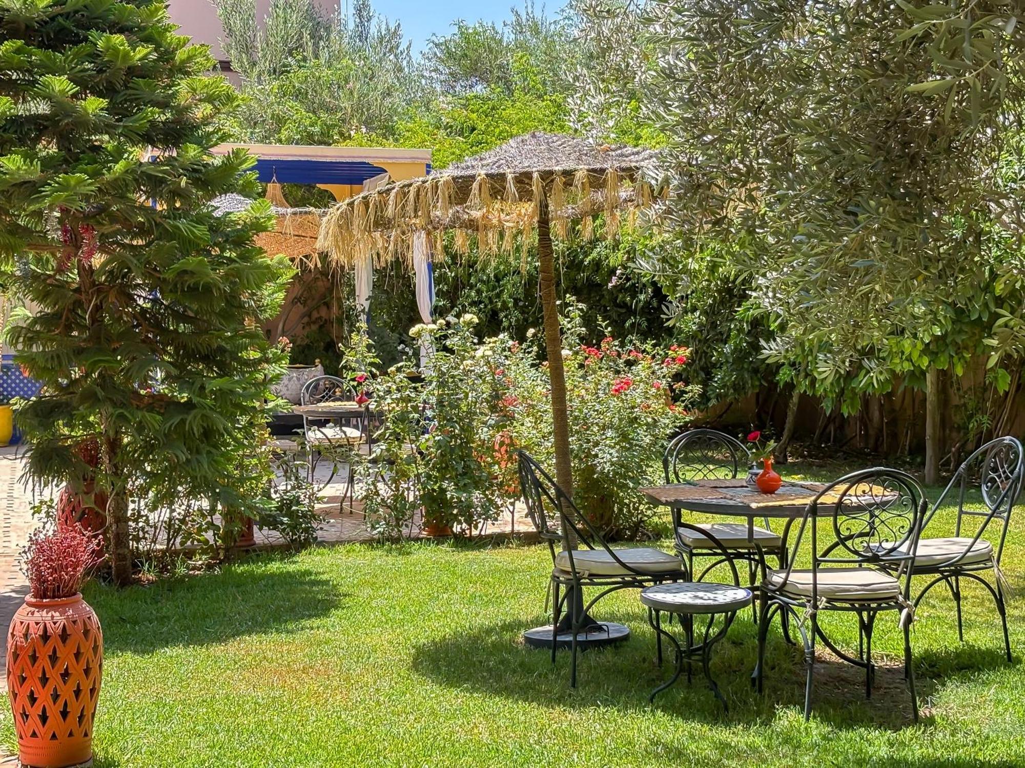 Bed and Breakfast Le Bleu House Sidi Abdallah Ghiat Zewnętrze zdjęcie